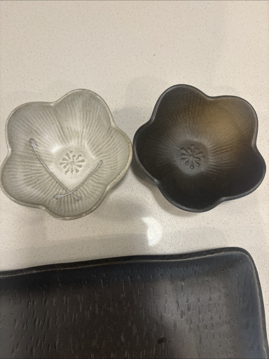 Japanese Ceramic Dish and Bowl Set - photo 3