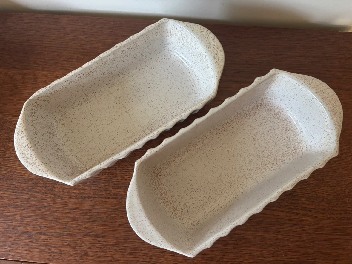 Two Blue Mountain Pottery Speckled Loaf Pans - photo 2