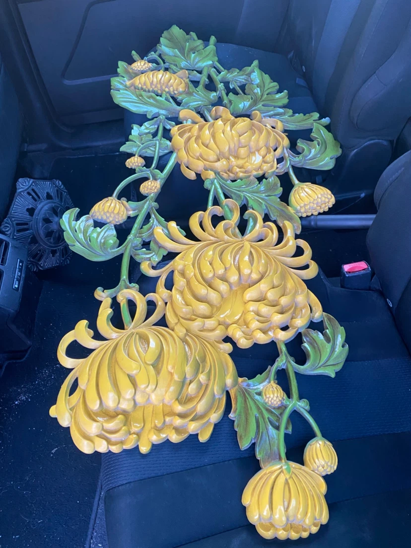 Vintage MCM Syroco Chrysanthemum Wall Decor