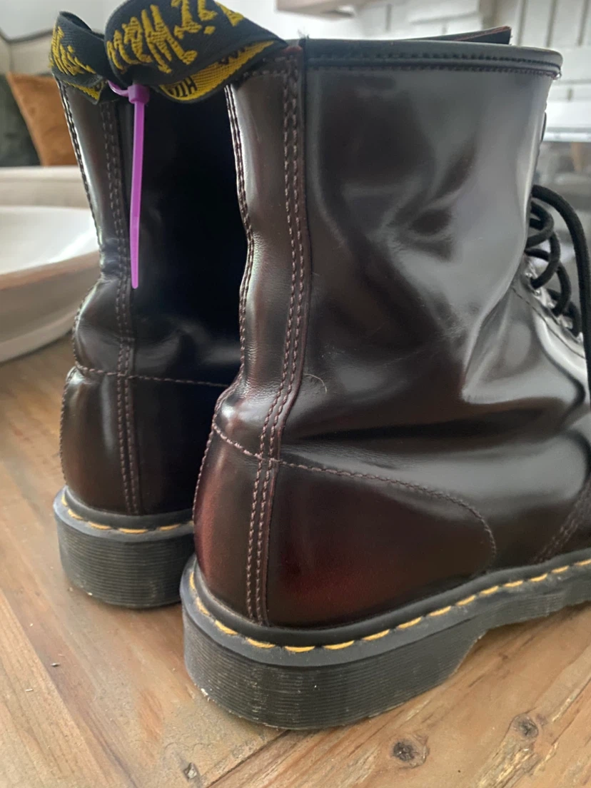 Dr. Martens Dark Red Boots men’s 11 - photo 2