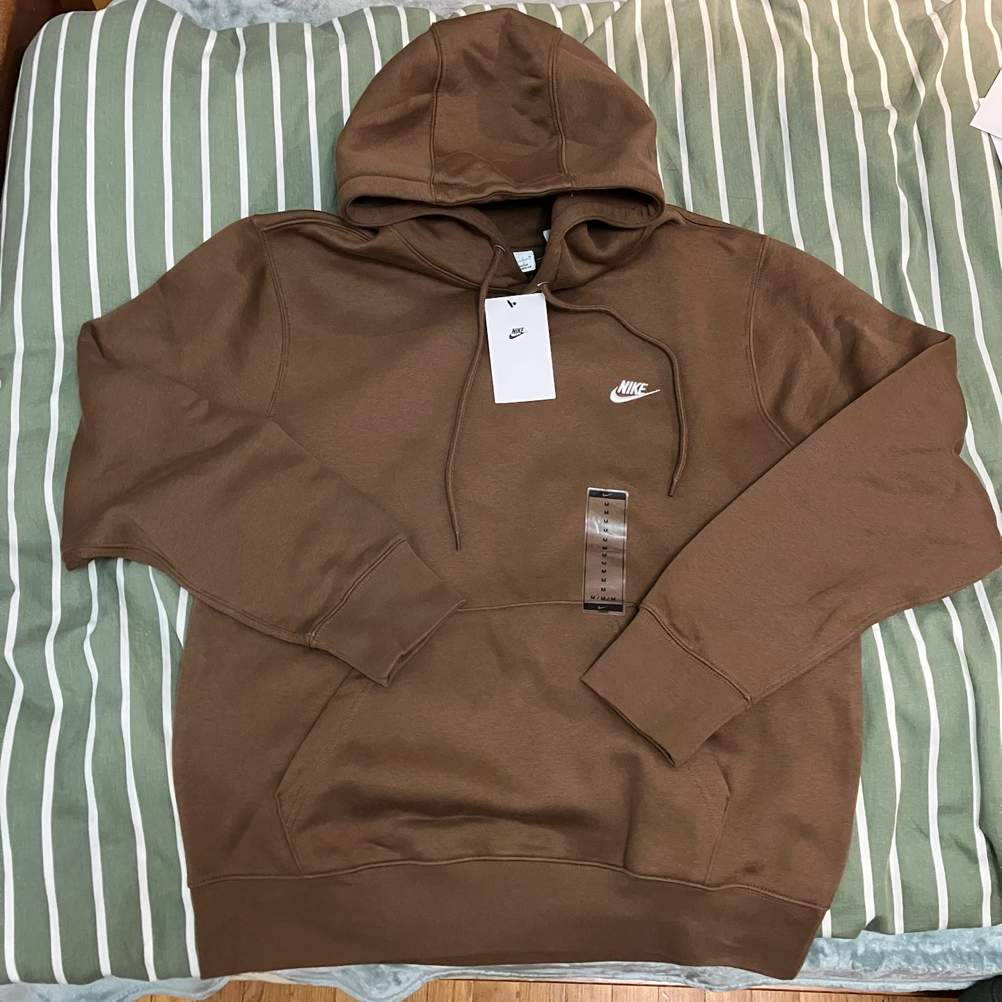Nike Men's Brown Hoodie - Size Medium