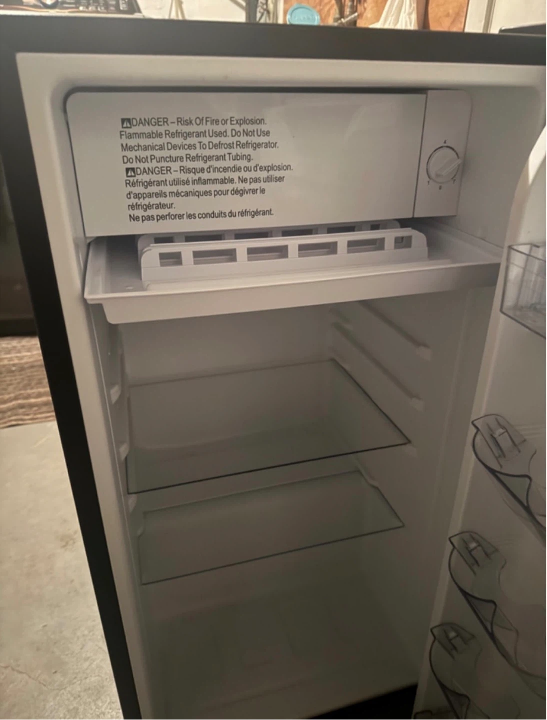 Galanz Mini Fridge - Black - photo 4