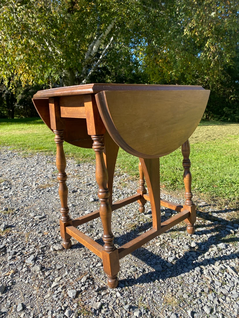 Vintage Solid Wood Drop-Leaf Side / End Table - photo 4