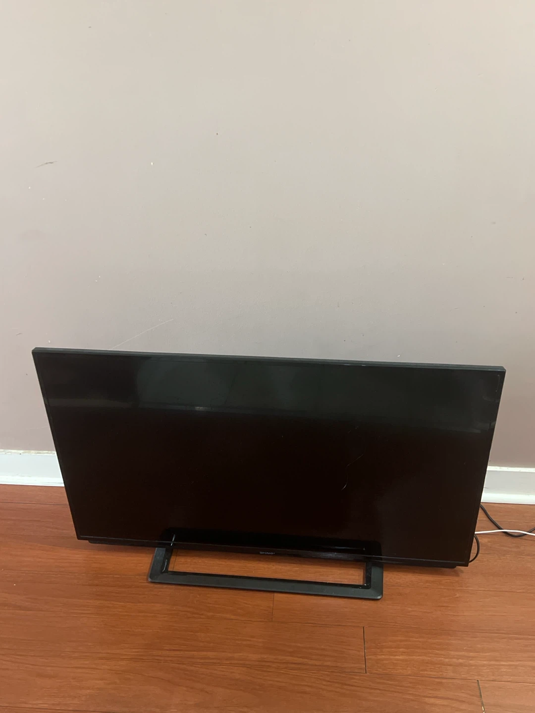 Sharp 38” Flat Tv - photo 3