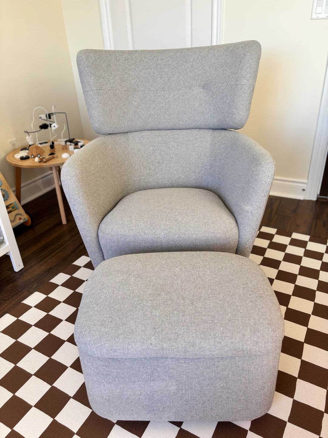 IKEA Oskarshamn wingback chair with footstool - photo 2