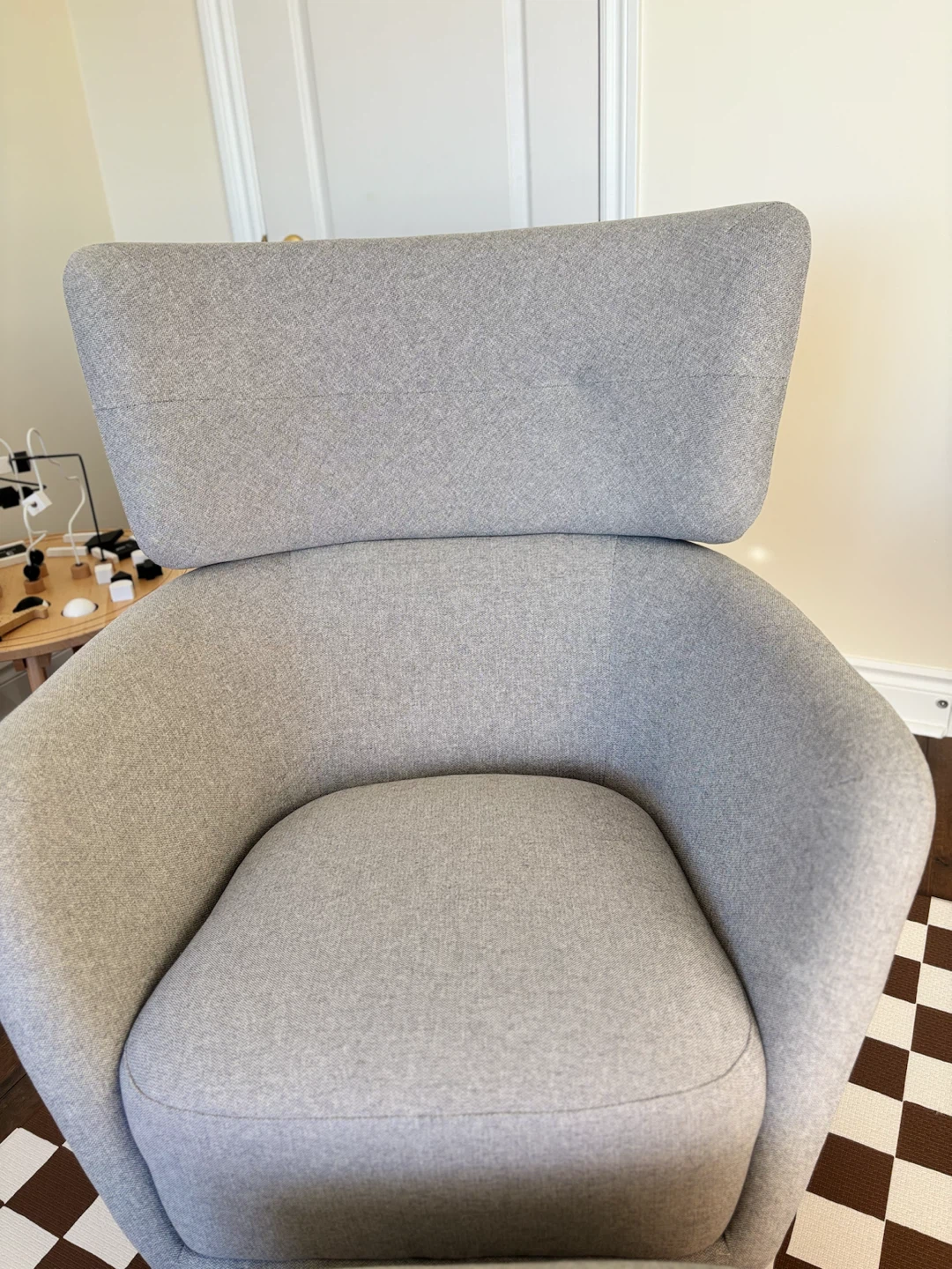 IKEA Oskarshamn wingback chair with footstool - photo 3