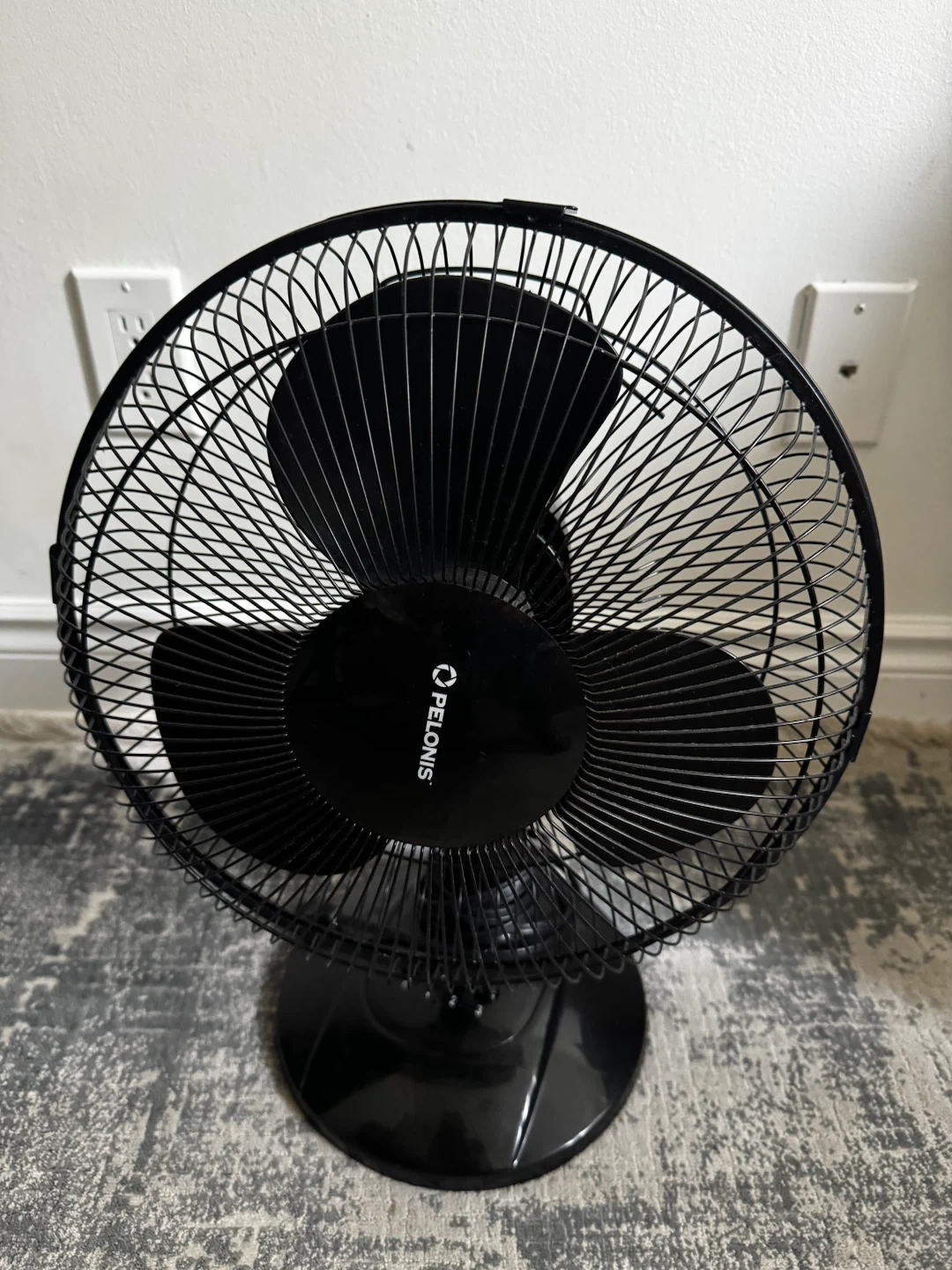 Pelonis Black Table Fan
