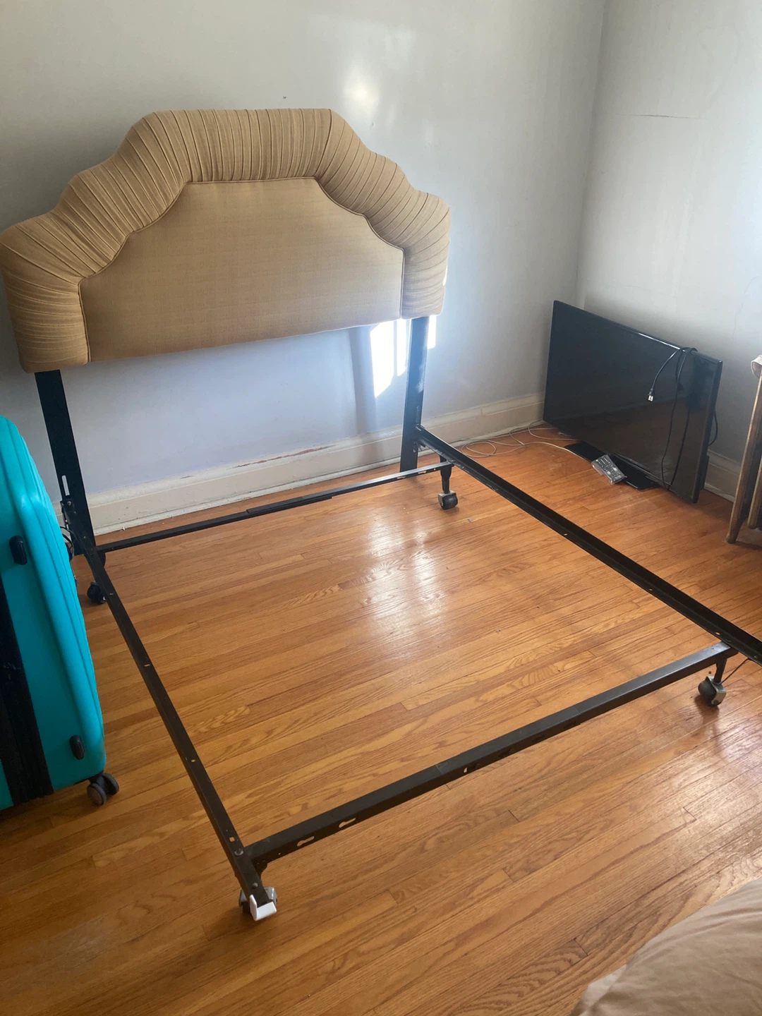 Headboard and bed frame
