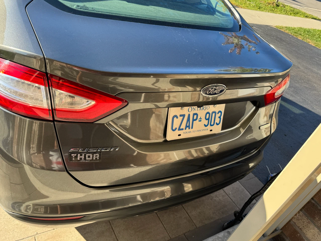 Ford Fusion Sedan 2016 - photo 2