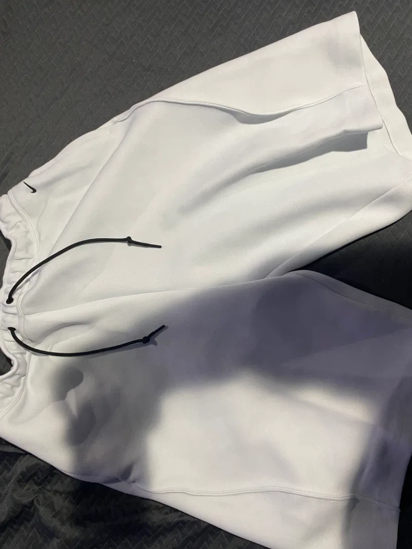 Nike Men's Tech Fleece Shorts White