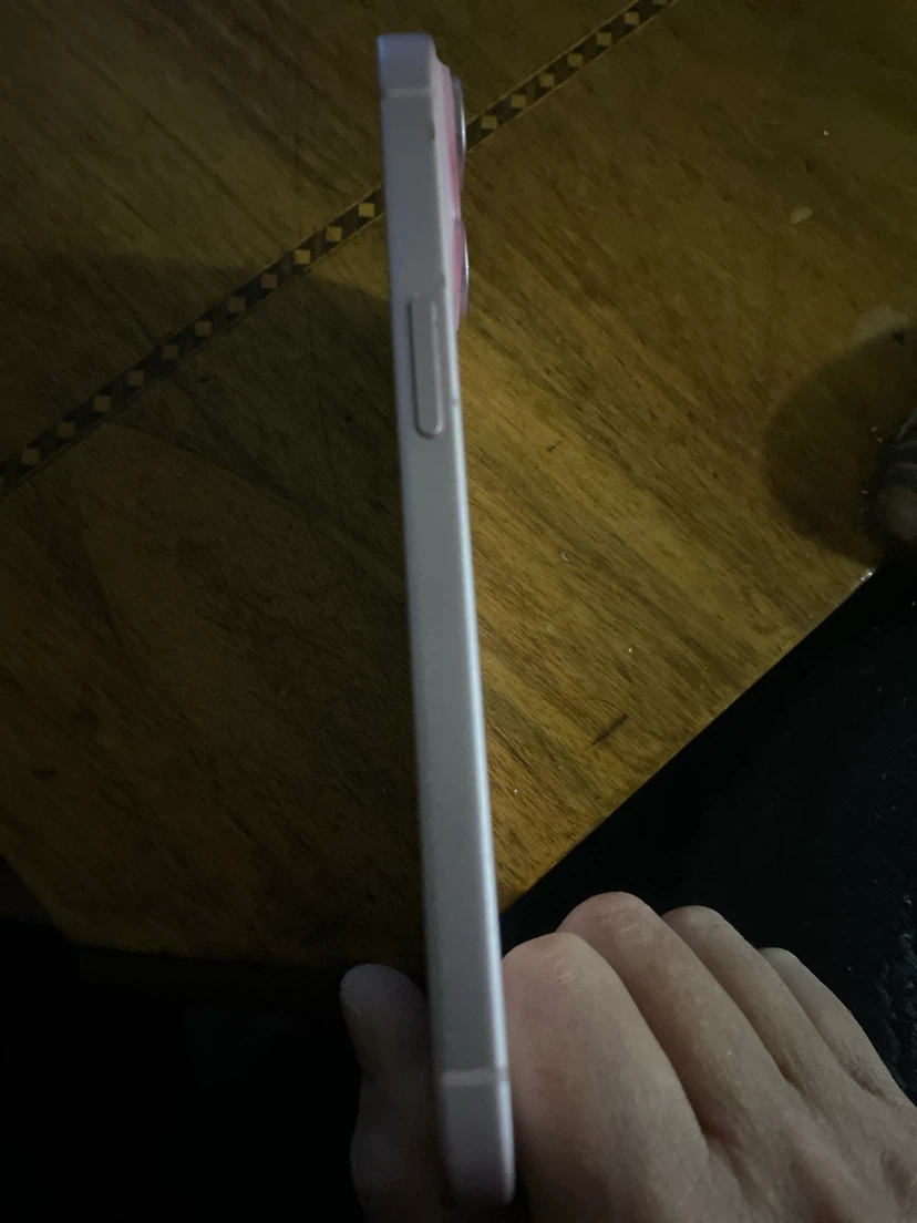 Apple iPhone 15 Rose Gold - photo 4