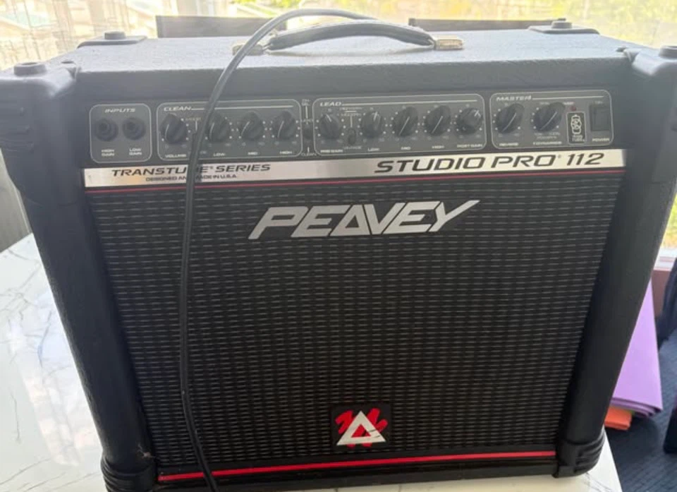 Peavey Studio Pro 112 Guitar Amplifier - photo 3