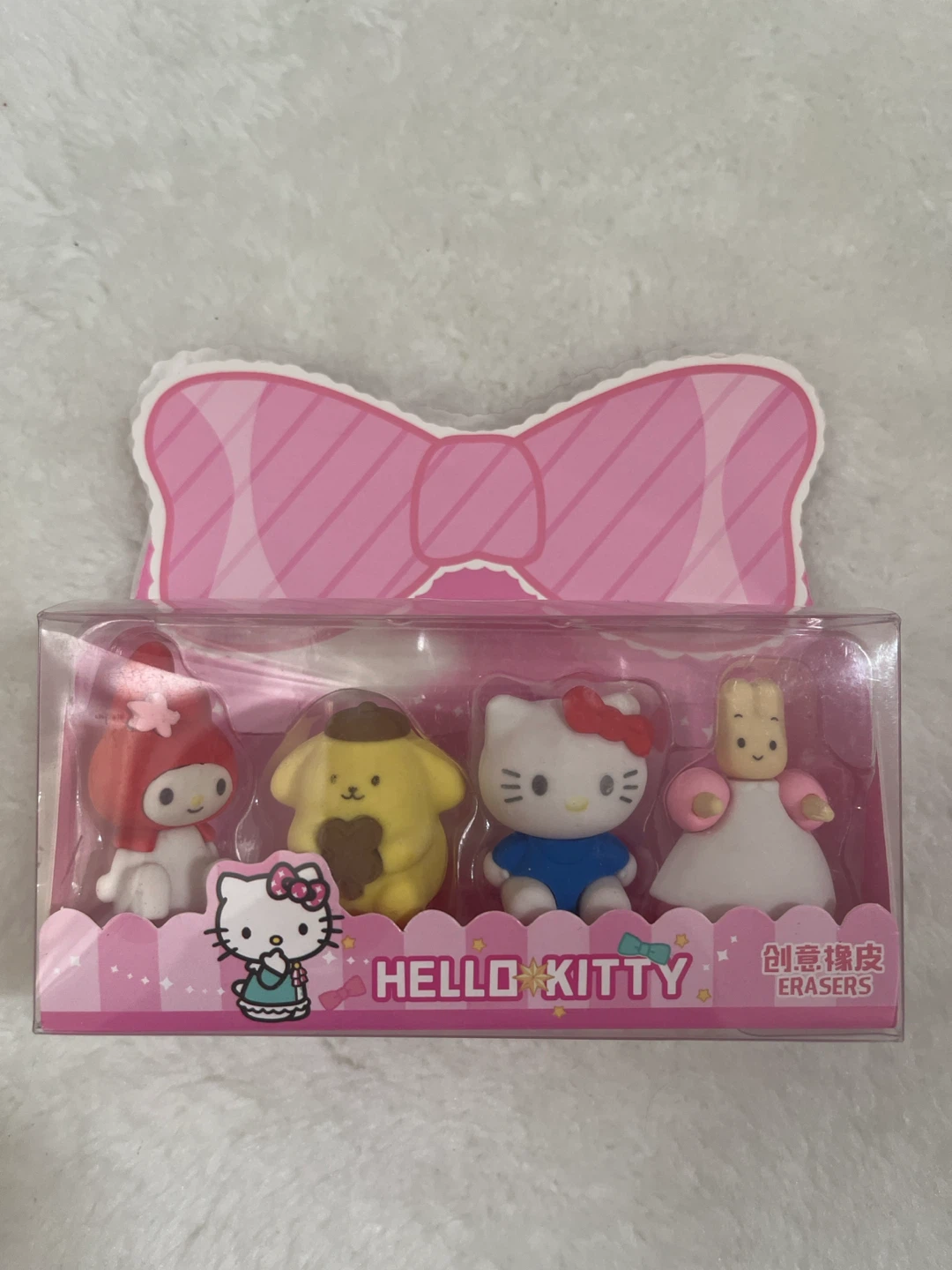 Sanrio Hello Kitty Character Eraser Set