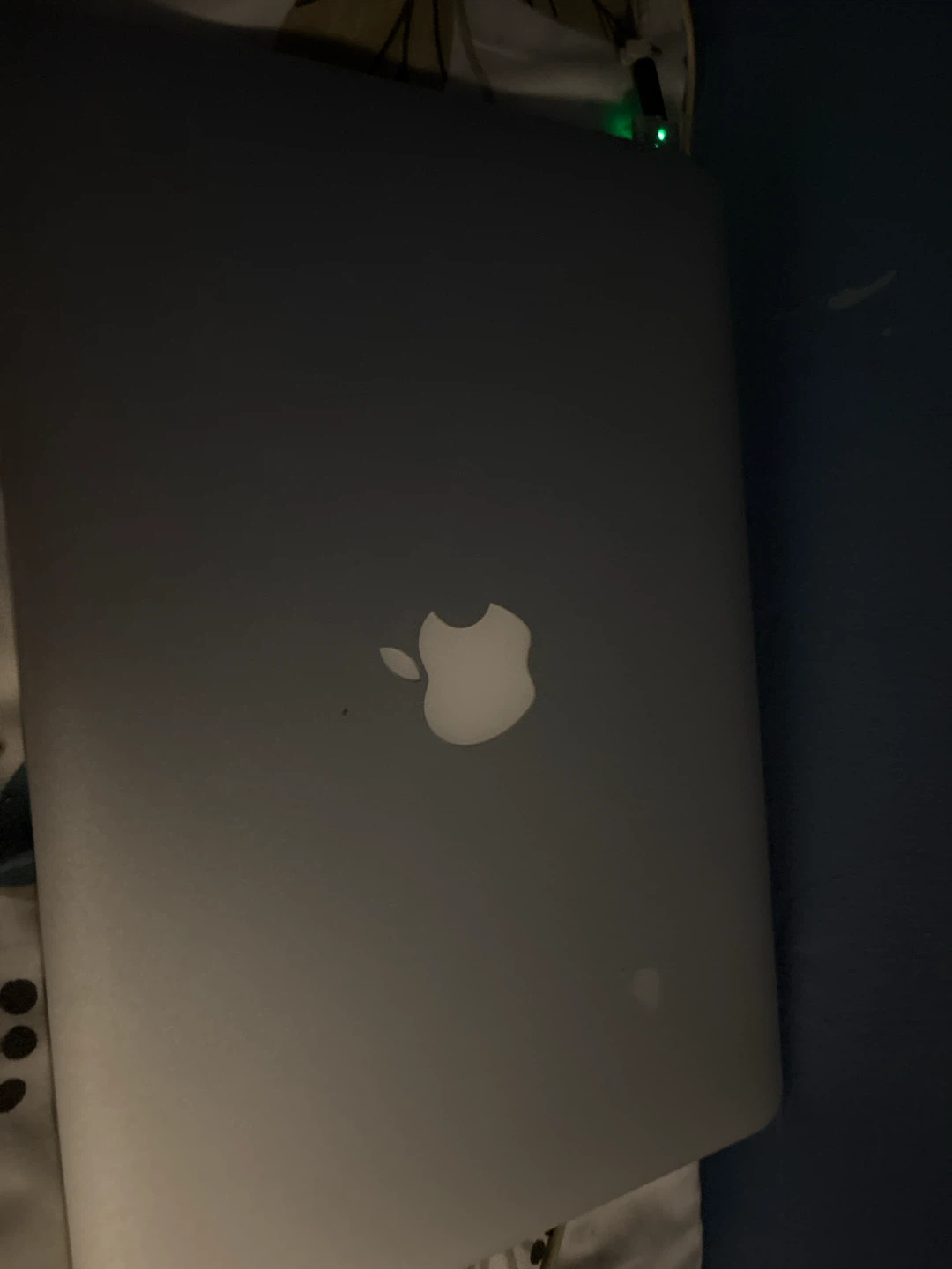 Apple MacBook Pro Laptop 2015