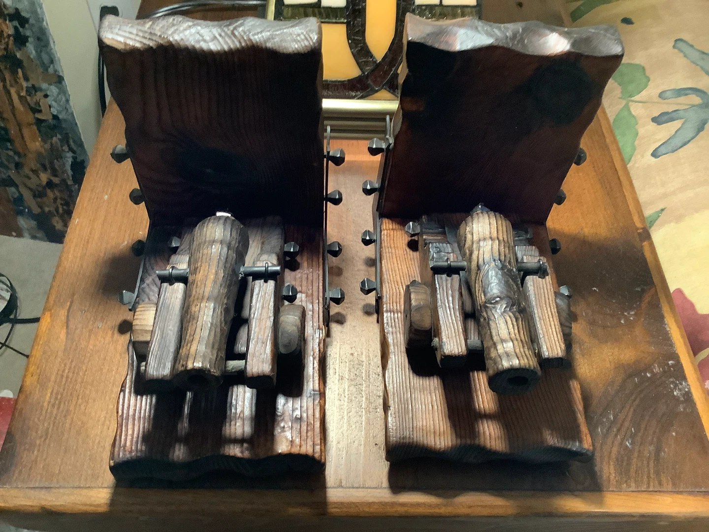 Vt Hand Carved Wooden Canon Bookends 🐞