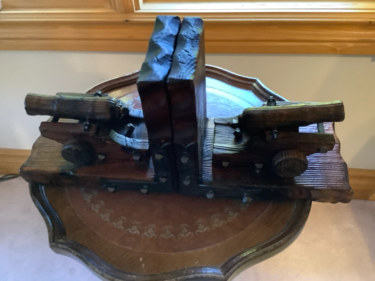 Vt Hand Carved Wooden Canon Bookends 🐞 - photo 2