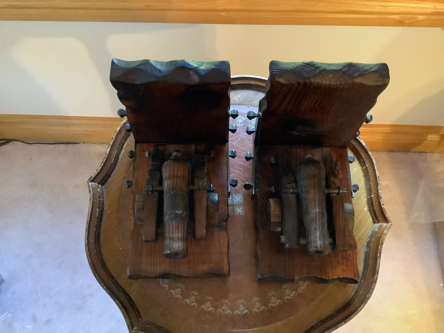 Vt Hand Carved Wooden Canon Bookends 🐞 - photo 5