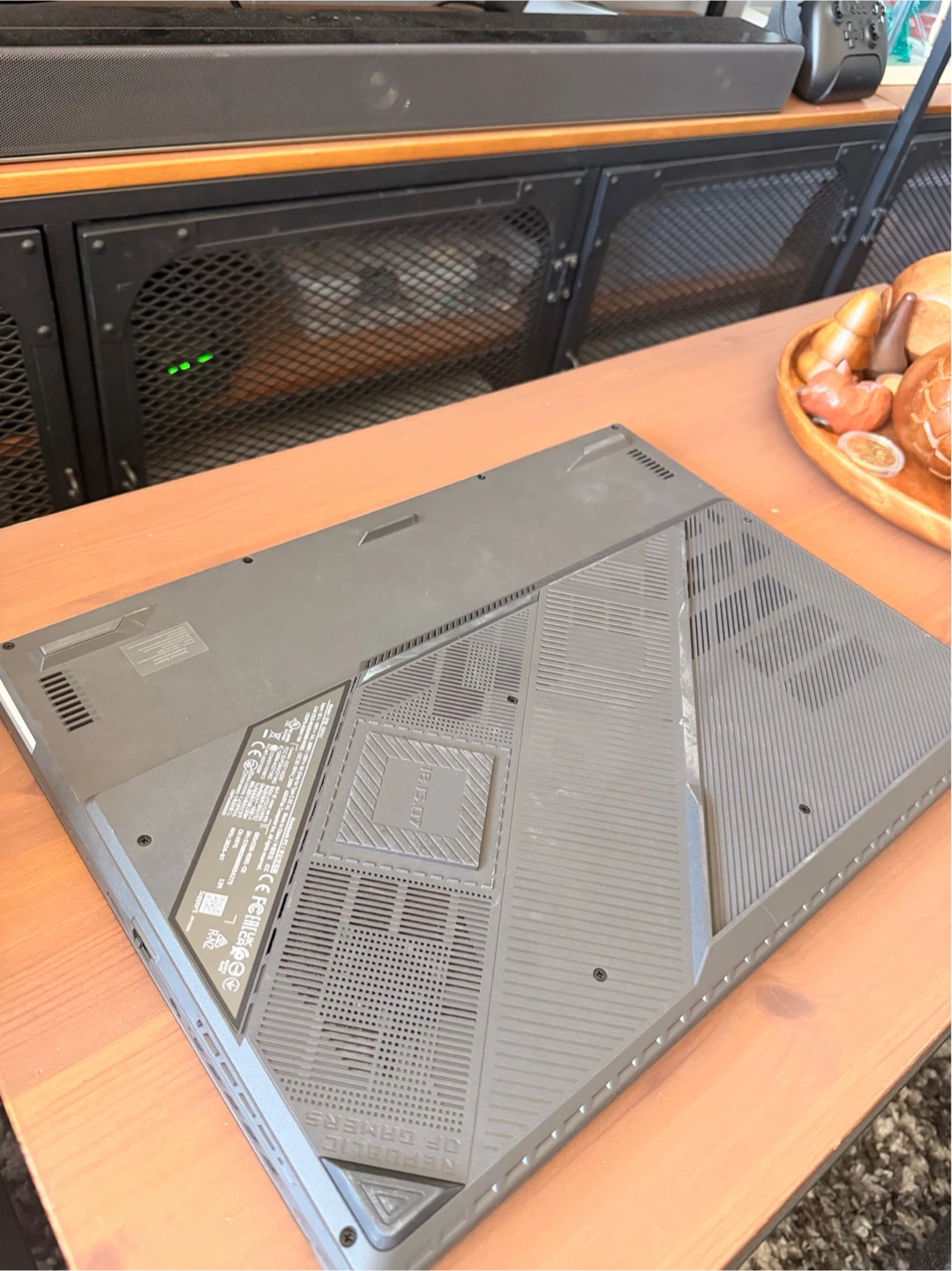 FOR PARTS / REPAIR] ASUS ROG Strix G18 - photo 4