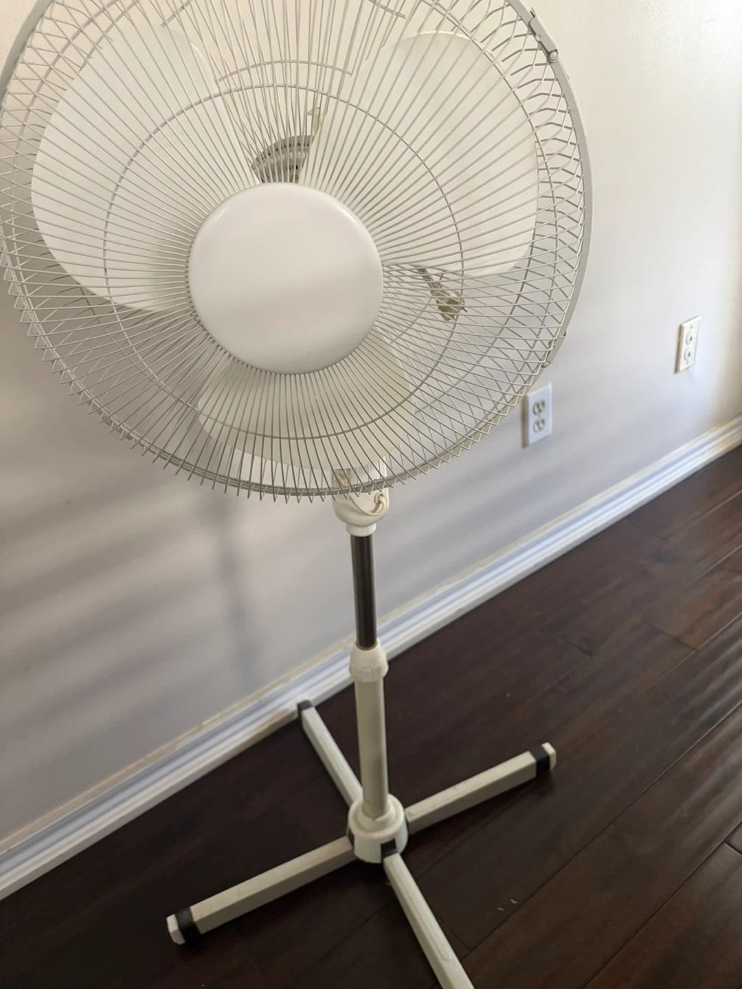 Standing Fan - photo 2