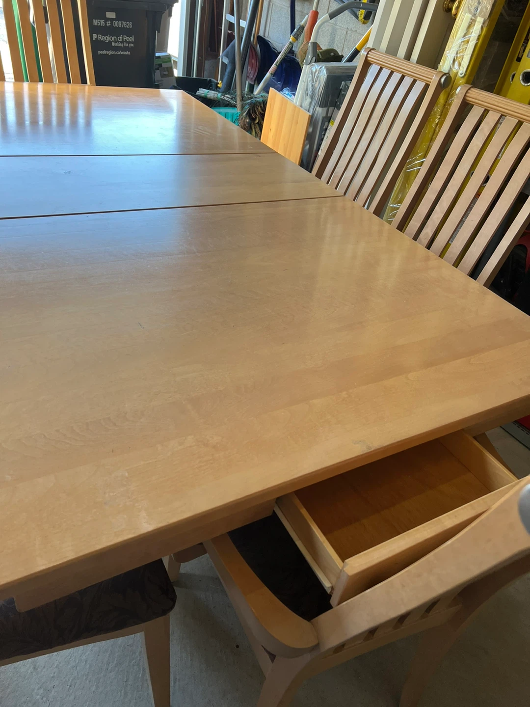 Light Wood Extendable Dining Table