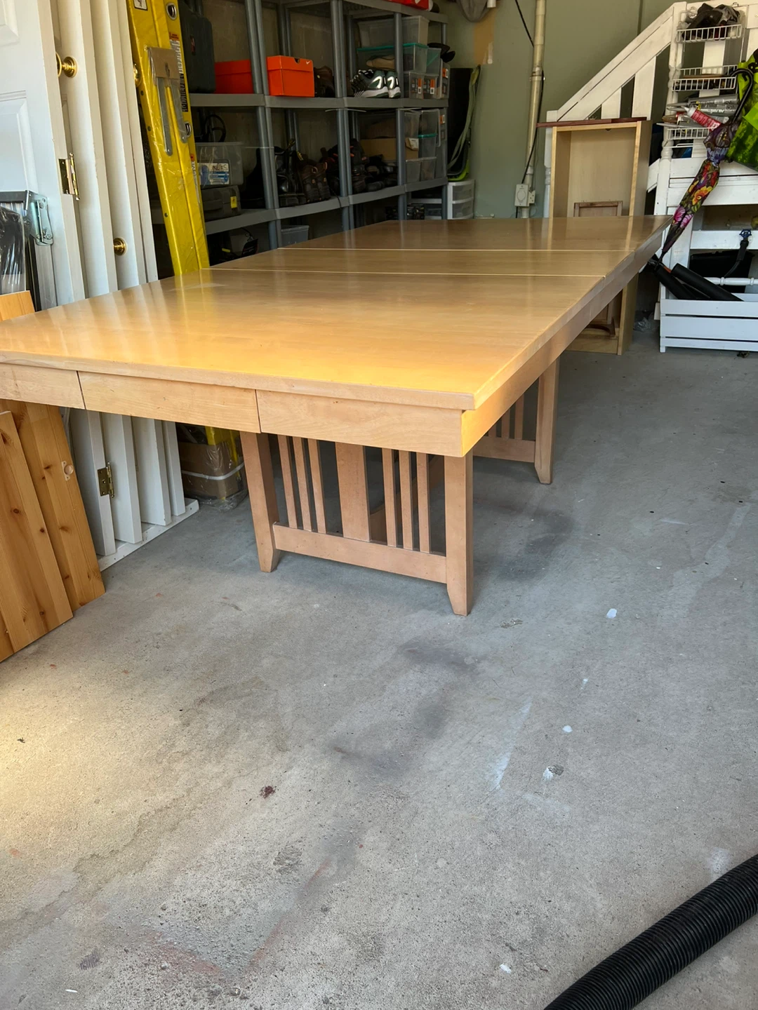 Light Wood Extendable Dining Table - photo 5