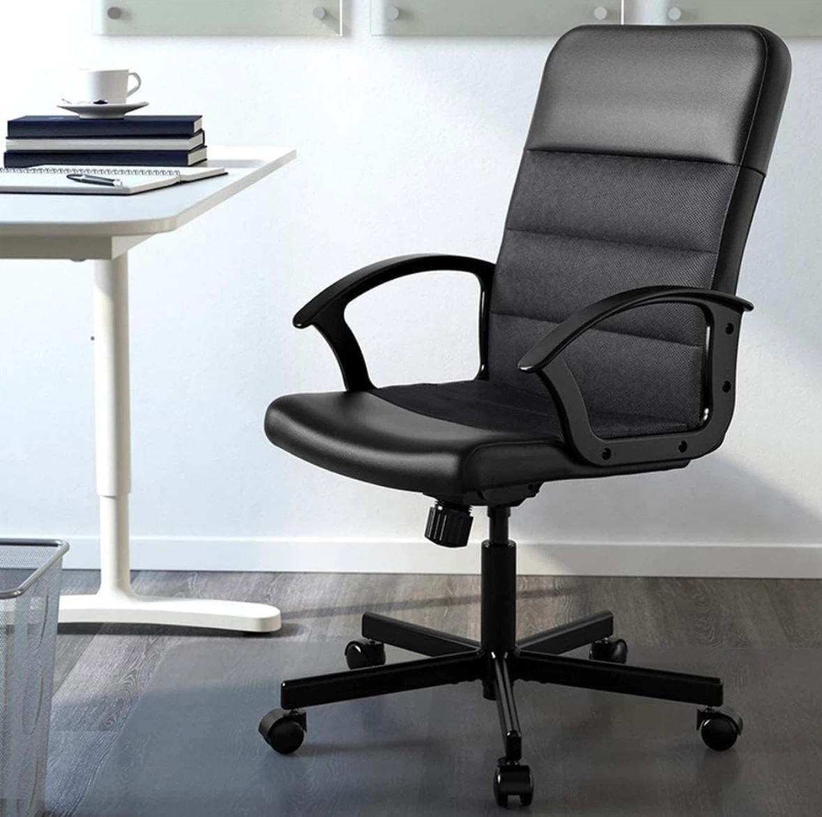 IKEA Black Office Chair - photo 2