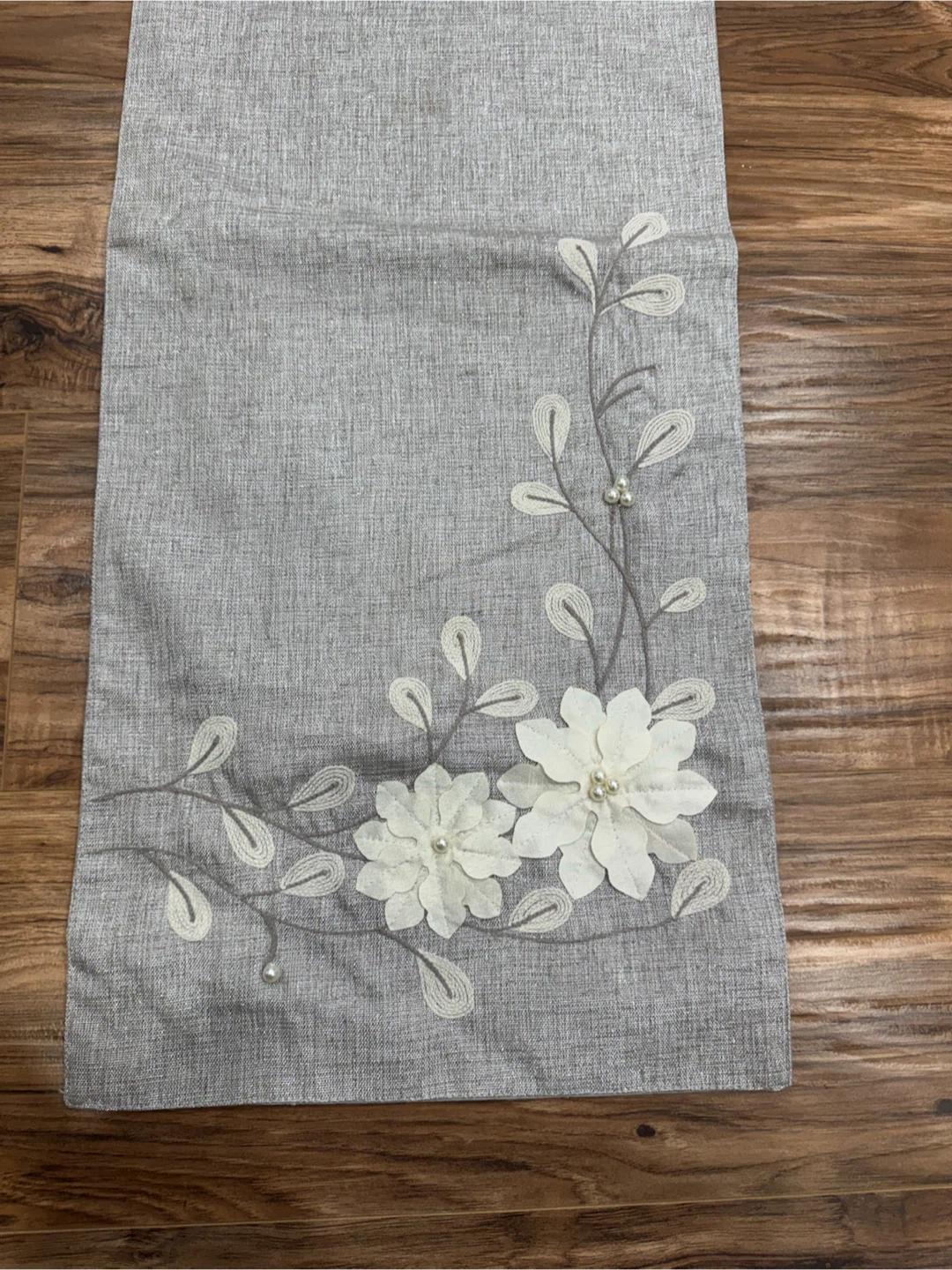 Grey Floral Table Runner - photo 3
