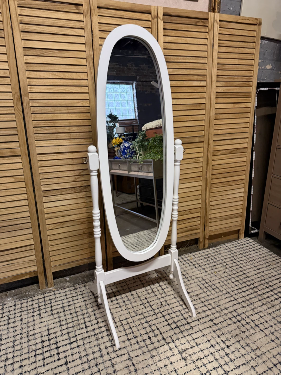 White Oval Floor Mirror - photo 2