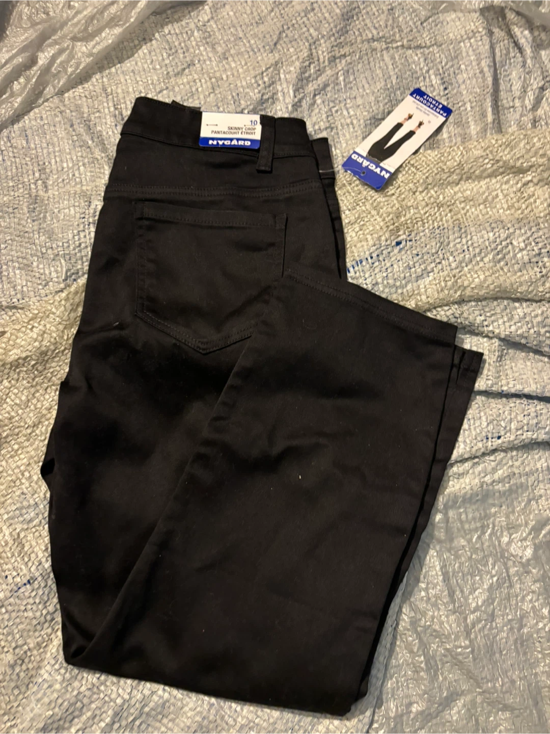 Nygard Black Skinny Crop Pants Size 10