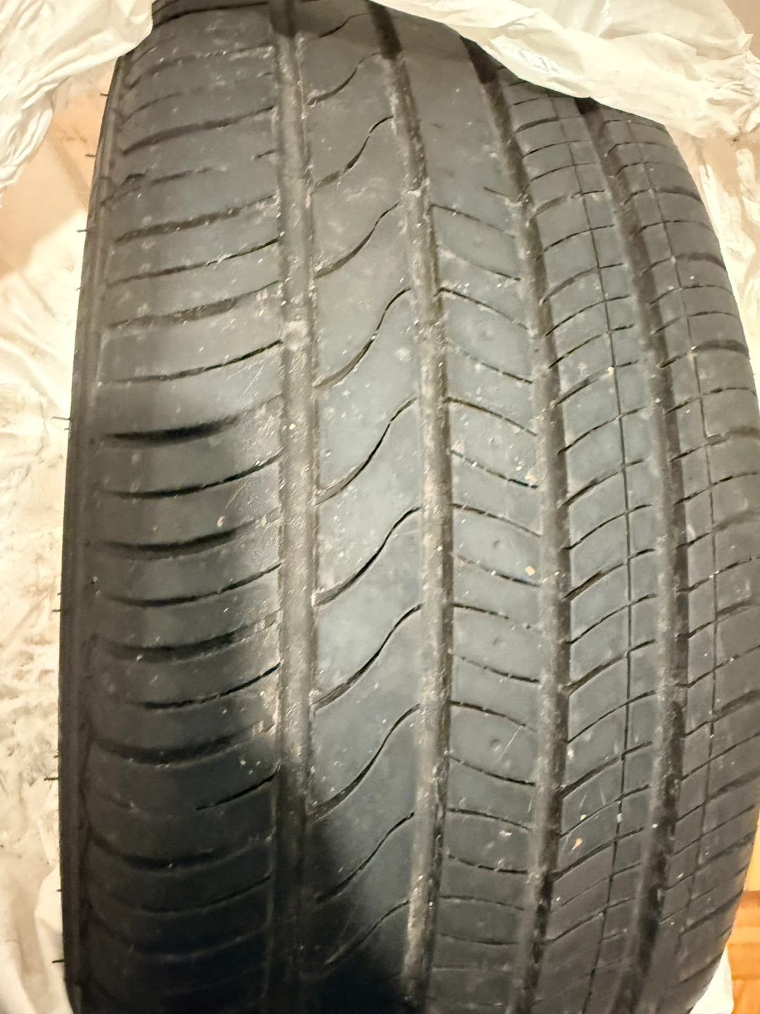 Set of 4 Honda 17-inch Wheels and Tires 225/50R17 - photo 5