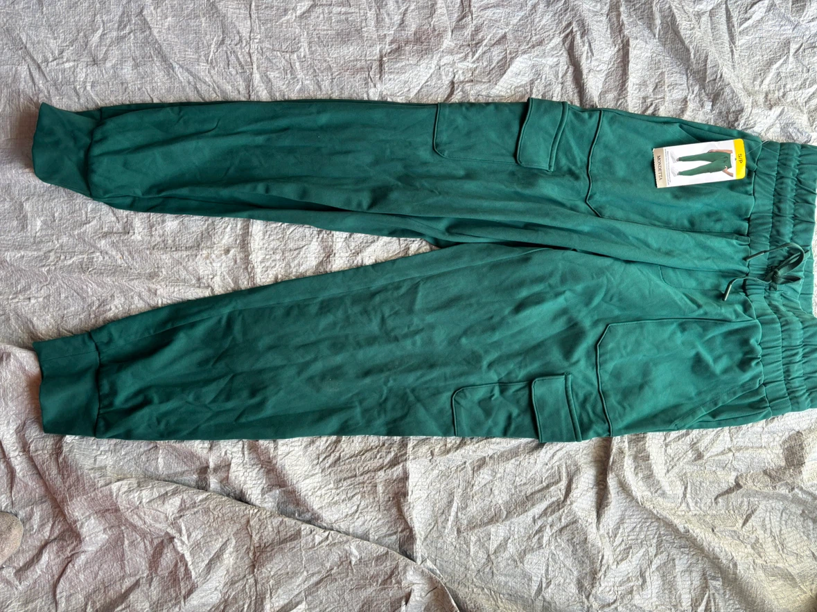 Ladies Mondetta Green Cargo Joggers S