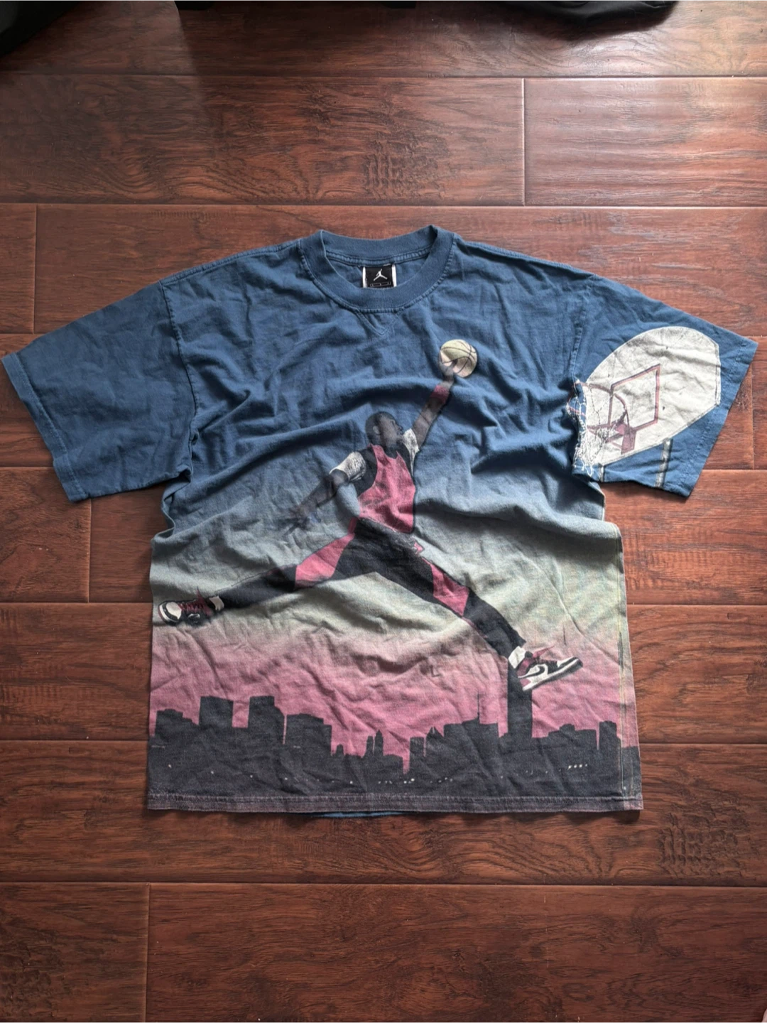 Air Jordan all over print tee L Michael Jordan jump man