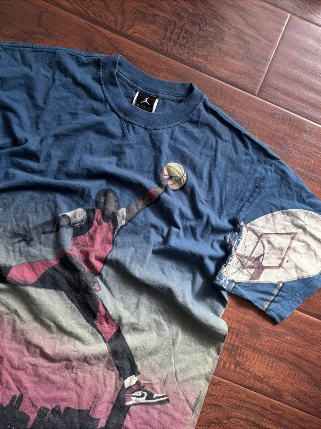 Air Jordan all over print tee L Michael Jordan jump man - photo 2