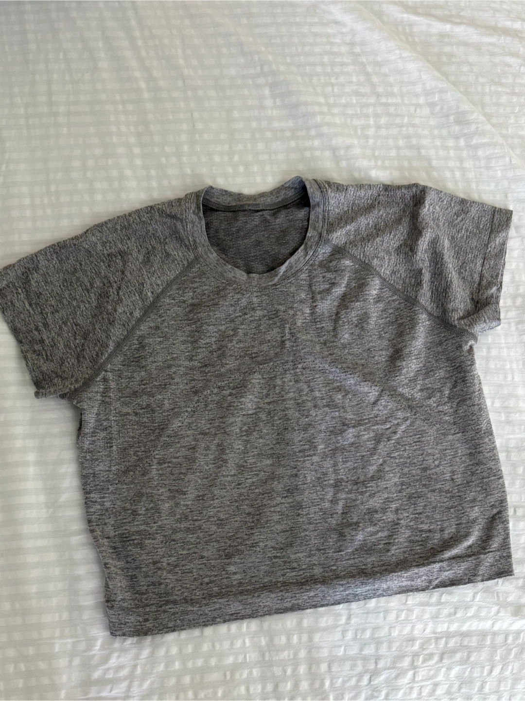 Lululemon Grey Heathered Short Sleeve Top