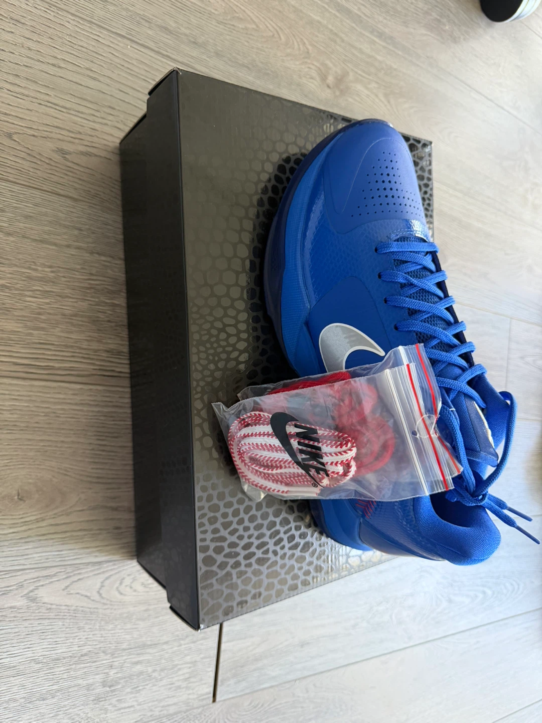Nike Kobe 5 Protro Dodgers - photo 2