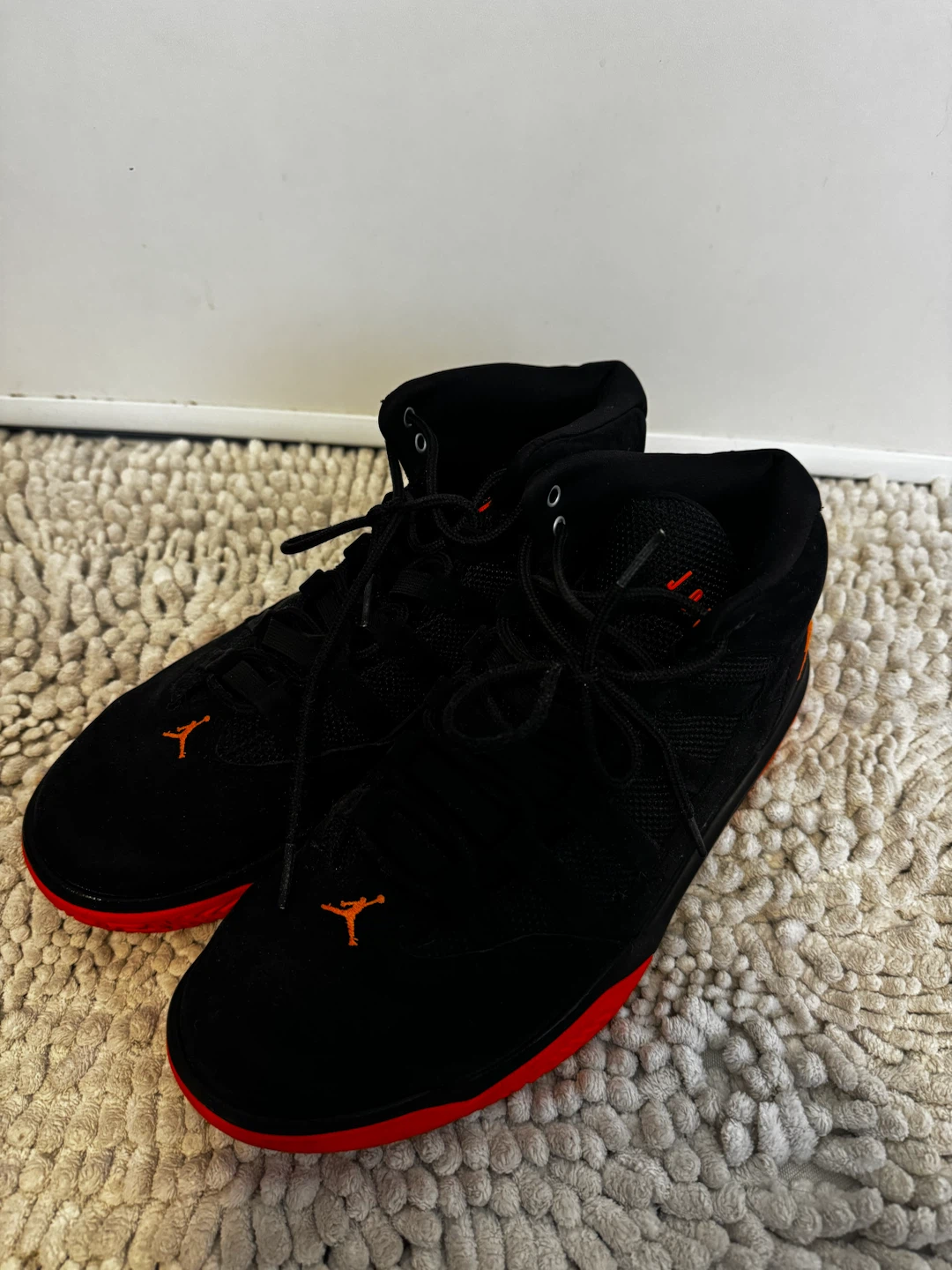 Jordan Basketball Shoes Black and Orange - photo 3