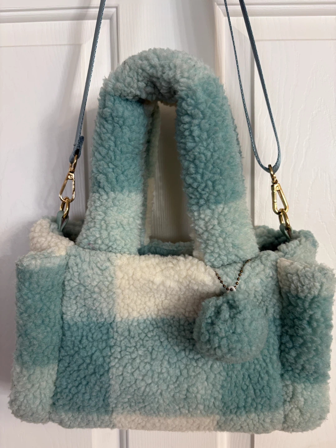 Claire's Blue Furry Colorblock Crossbody Tote Bag - photo 2