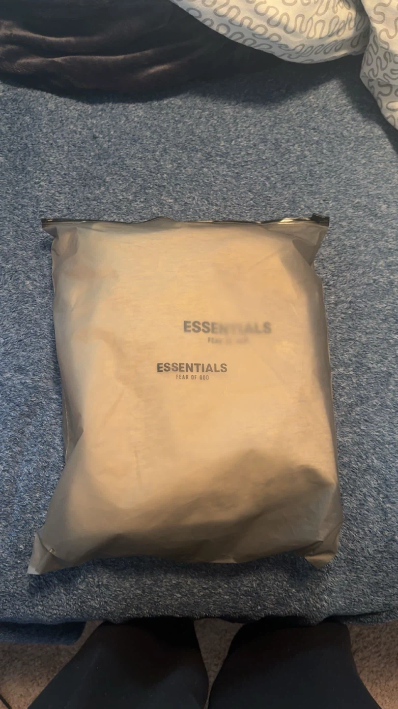 Essentials Fear of God Hoodie - Light Oatmeal