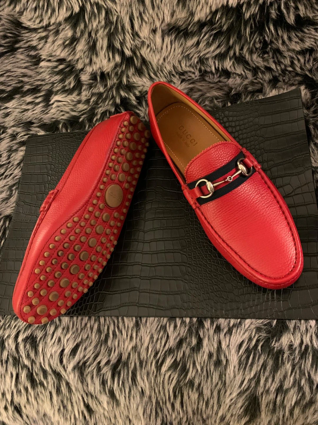 Gucci Red Leather Horsebit Loafers - photo 2