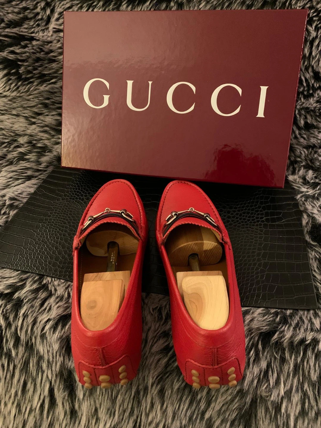 Gucci Red Leather Horsebit Loafers - photo 4