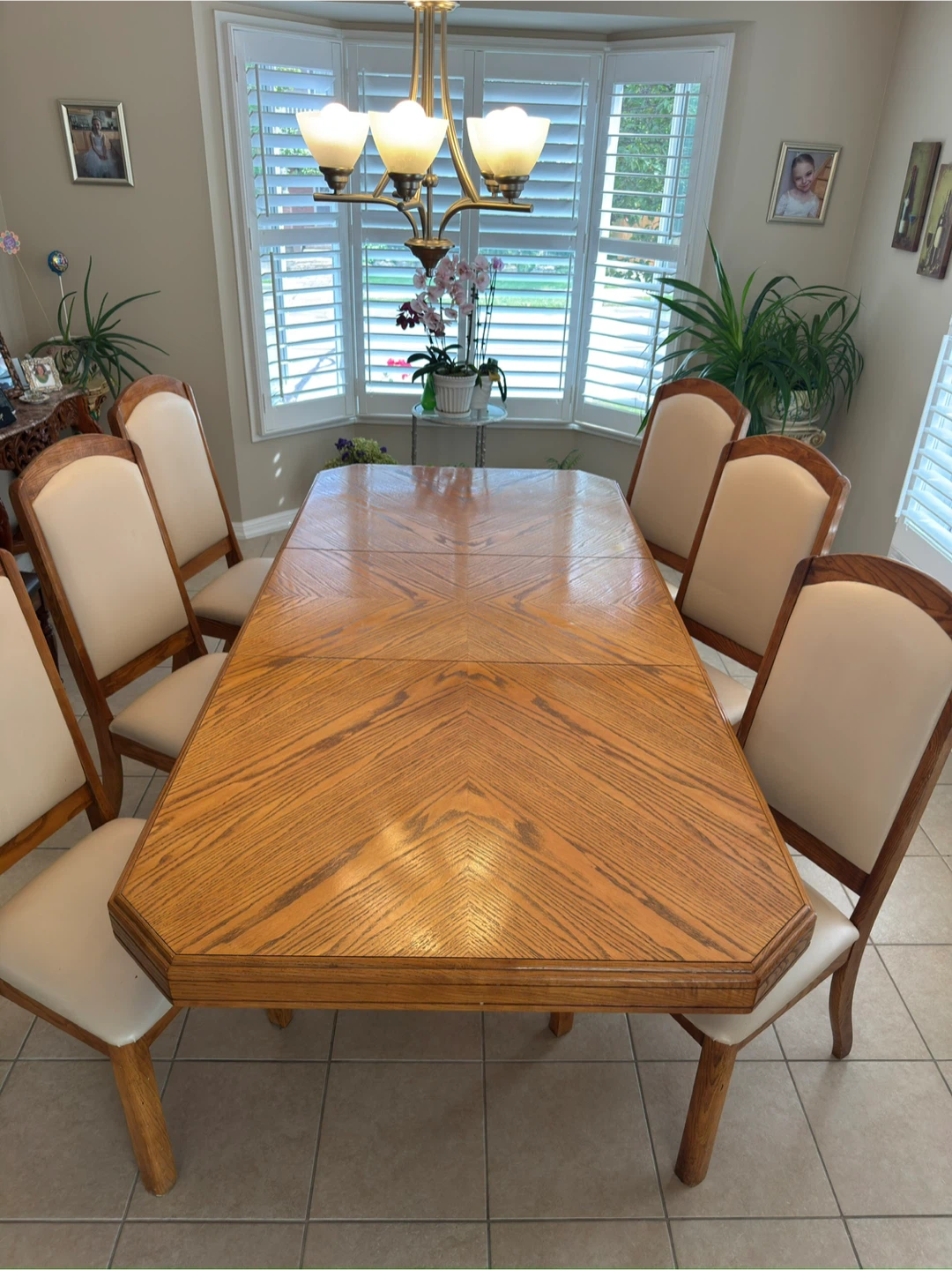 Oak Dining Table with 6 Chairs