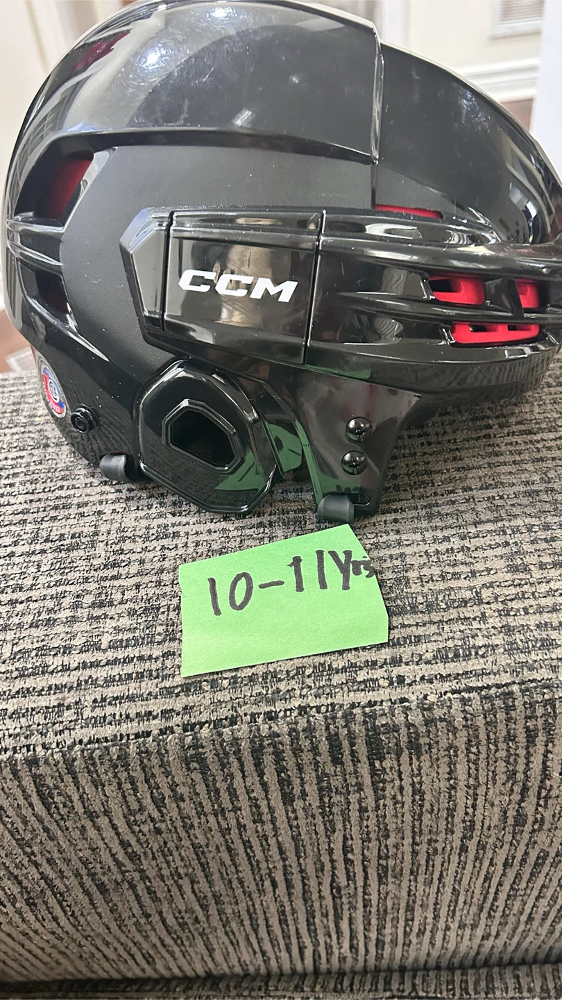 CCM Tacks 70 Hockey Helmet - Black - Medium