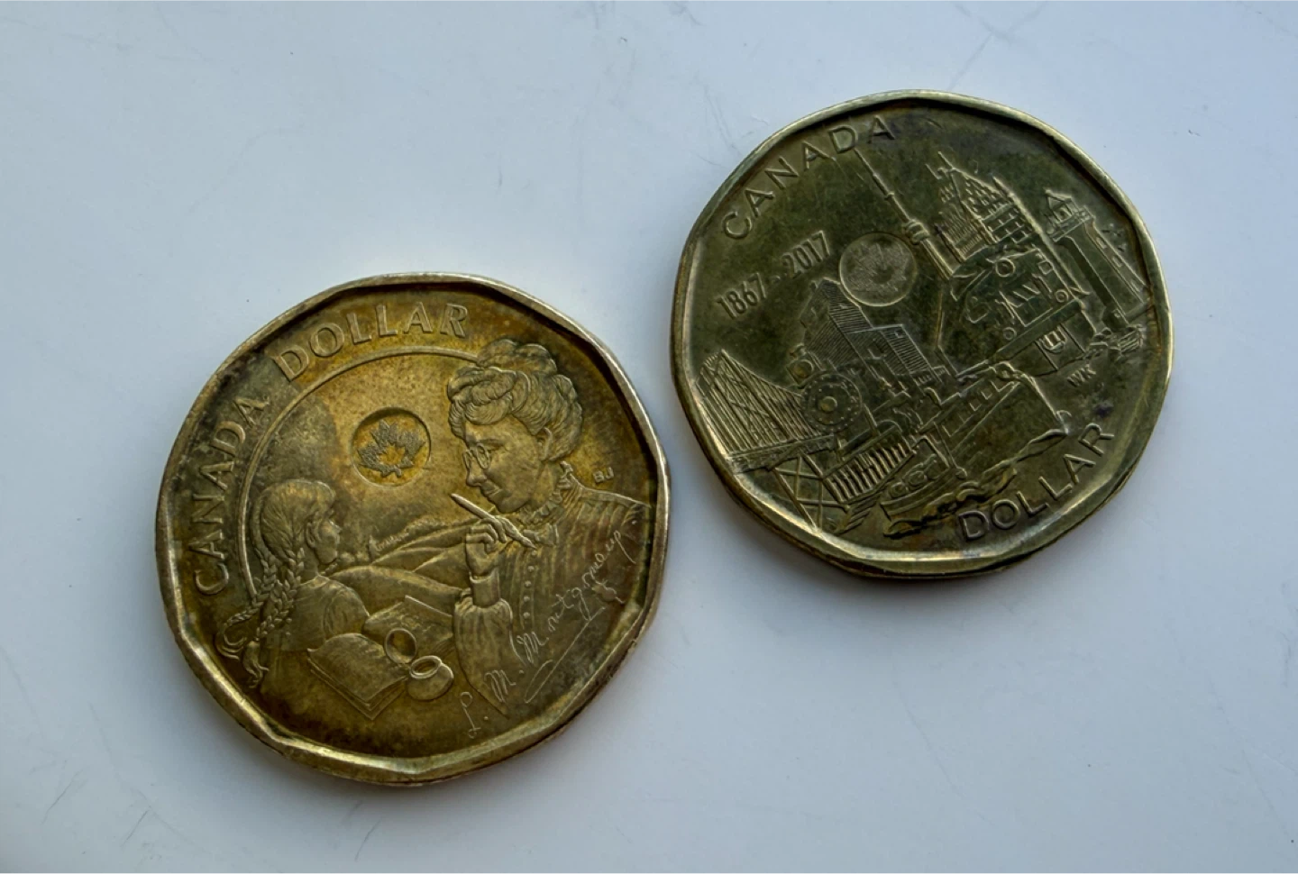 Loonies