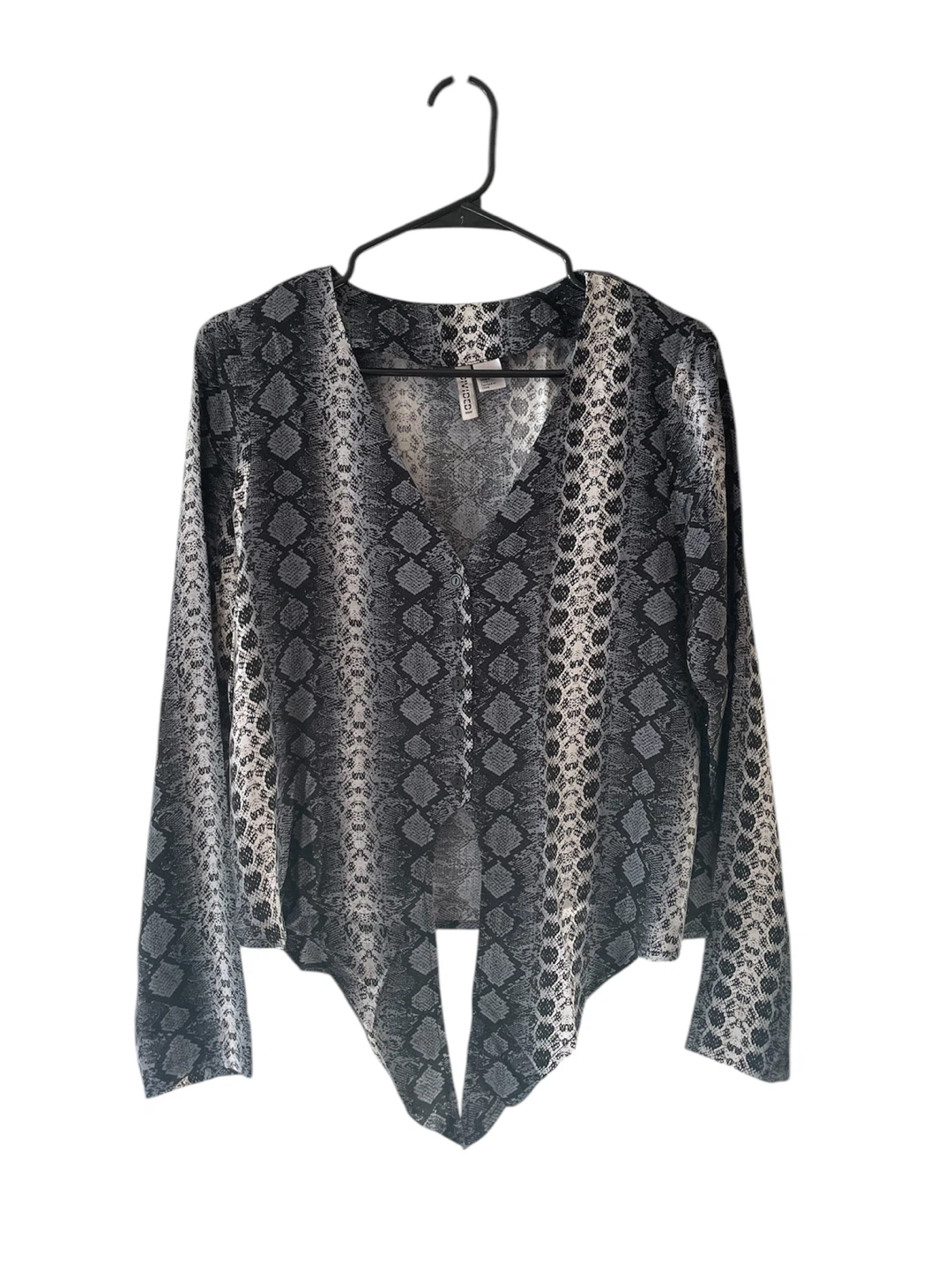 Snakeskin Print Tie-Front Top - photo 5