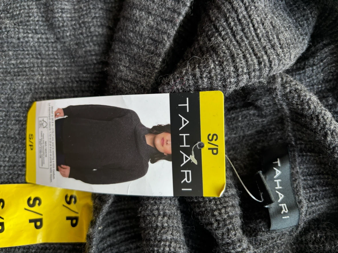 Tahari Grey Knit Sweater S - photo 2