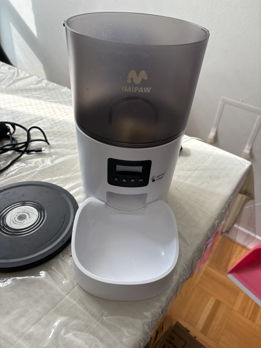 Automatic Pet Feeder - photo 2