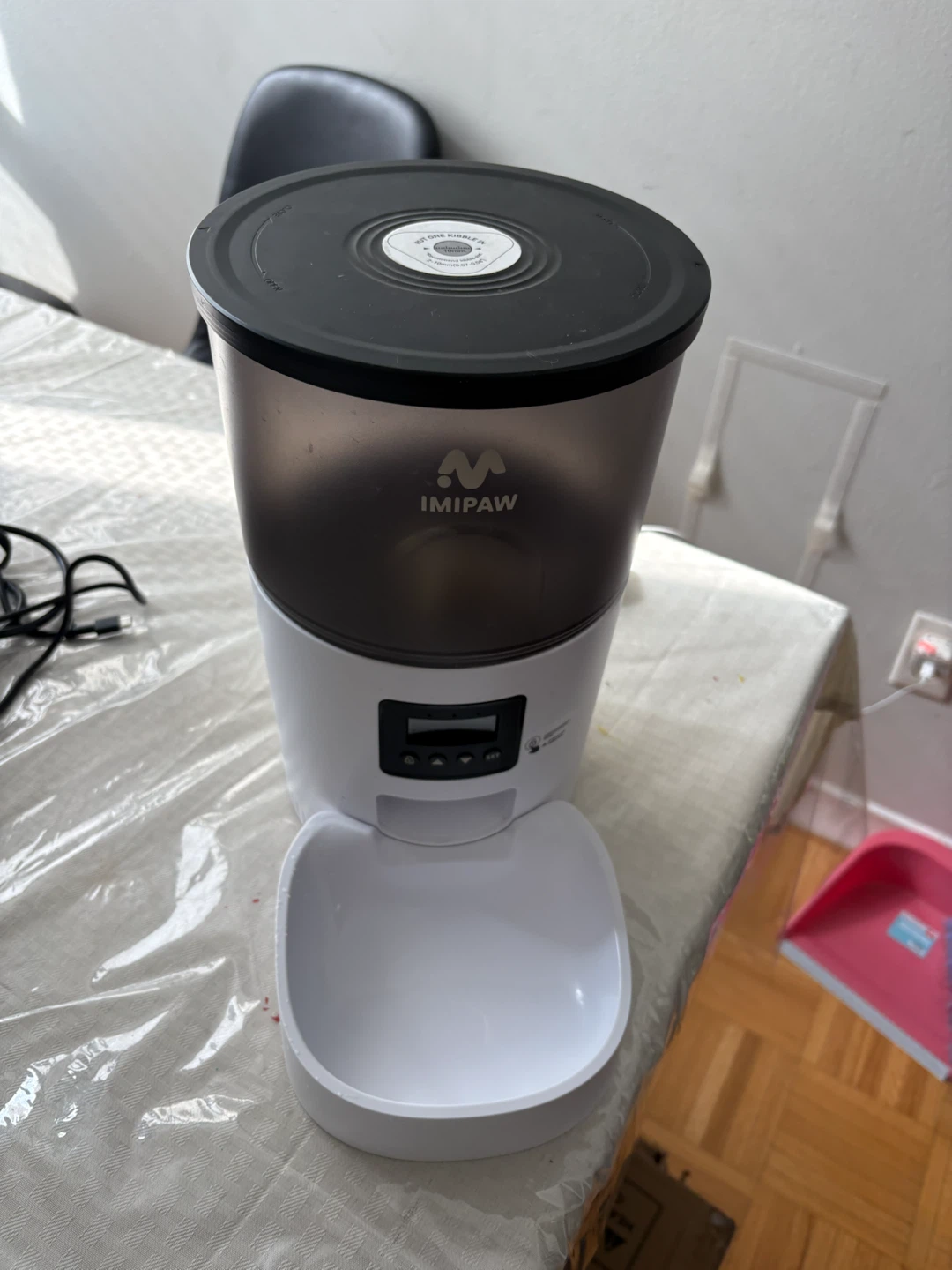 Automatic Pet Feeder - photo 3