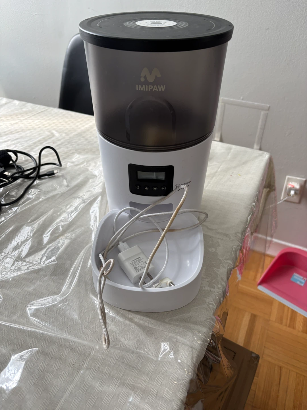 Automatic Pet Feeder - photo 4