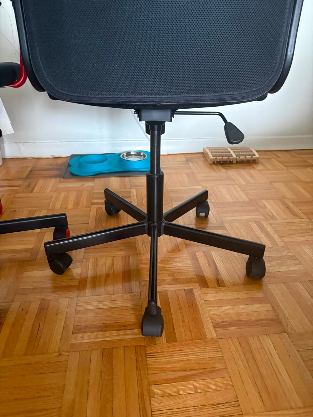 office chairs - photo 2