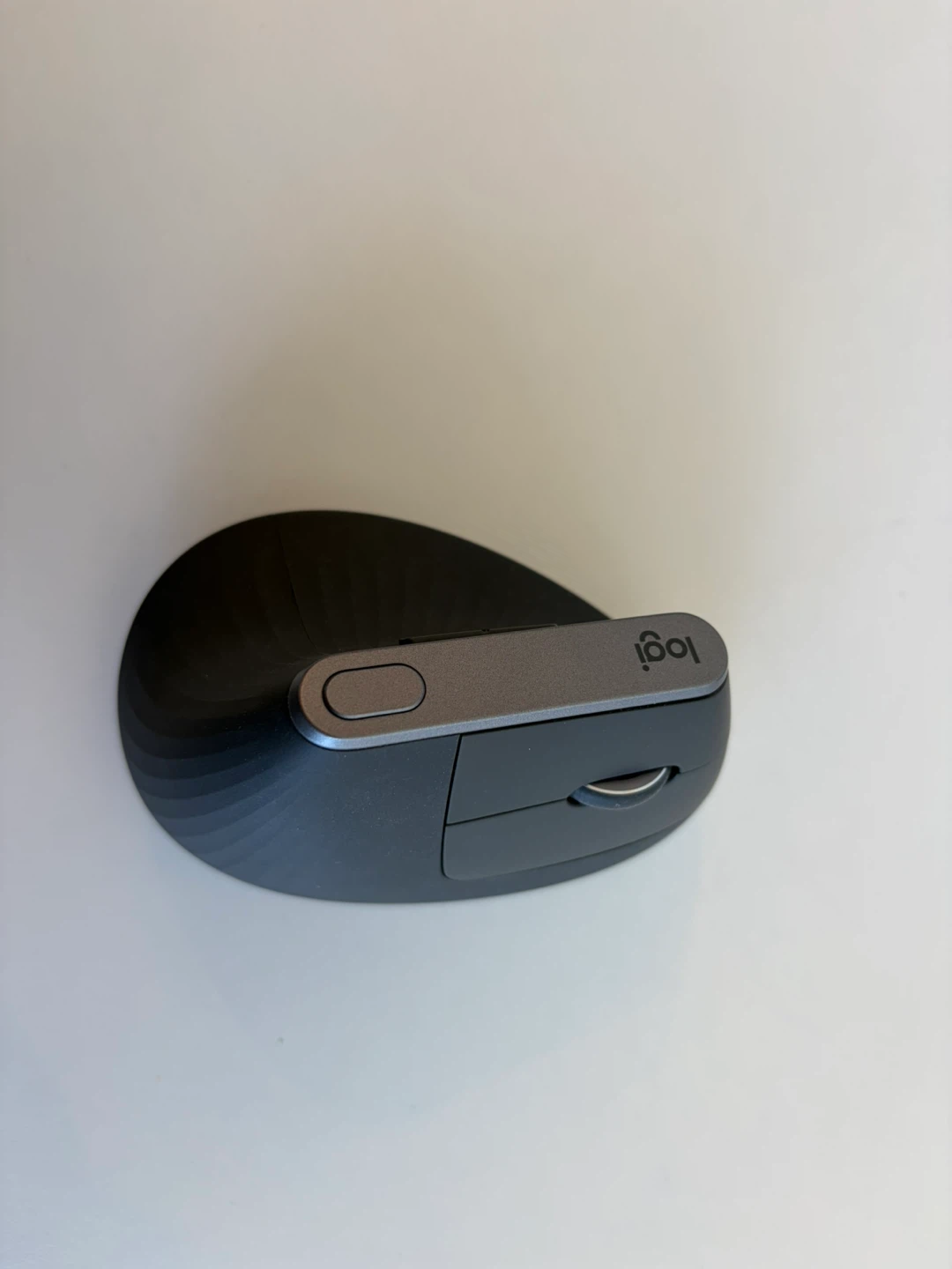Logitech MX Vertical Ergonomic Mouse